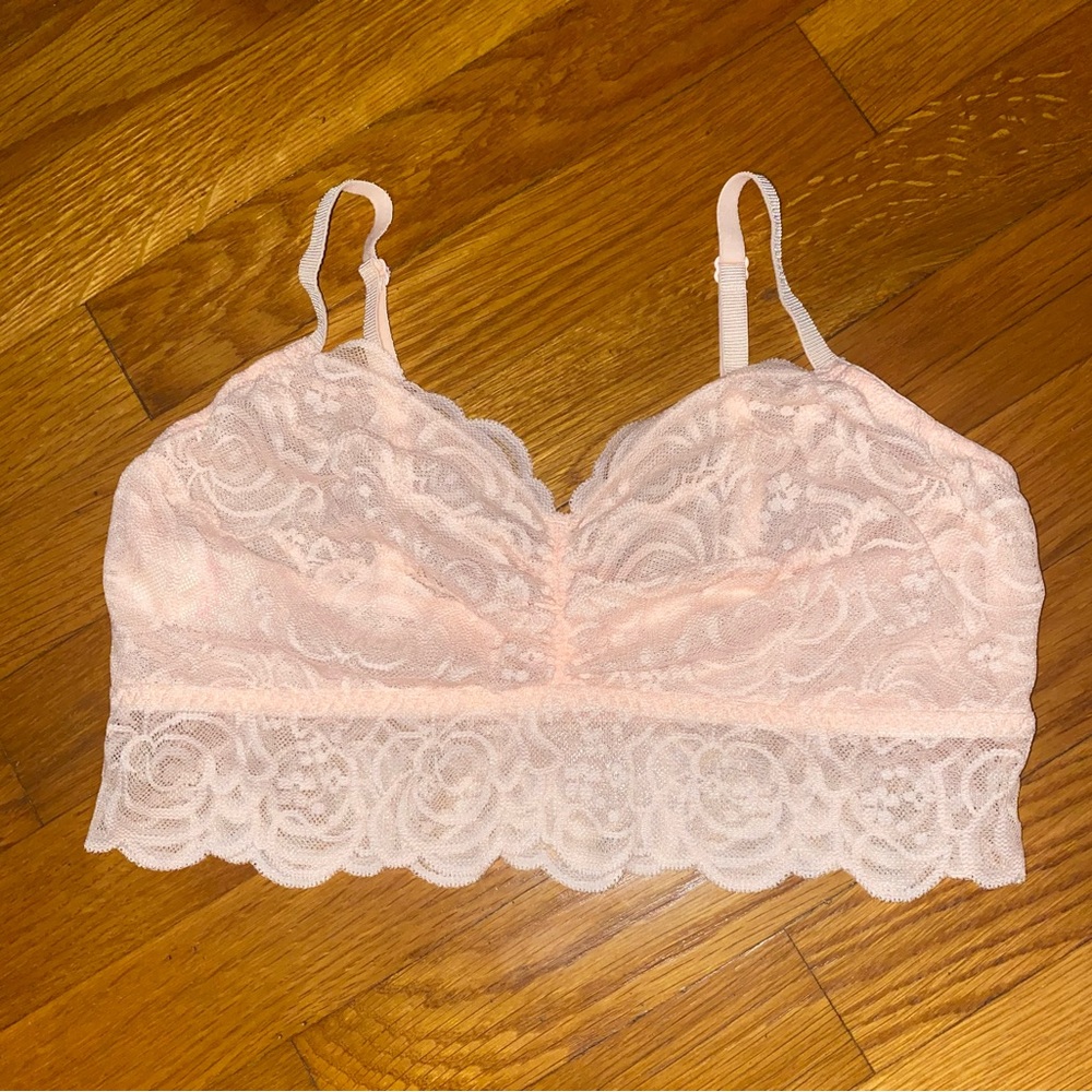 NWOT PINK Victoria’s Secret Light Pink Lace Bralette - Picture 3 of 10